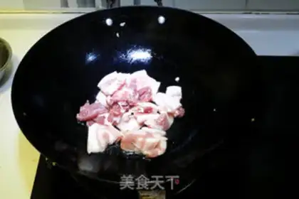 Make Hot cabbage makes meat step 2