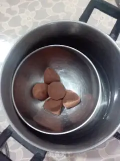 Make Lollipop cake step 7