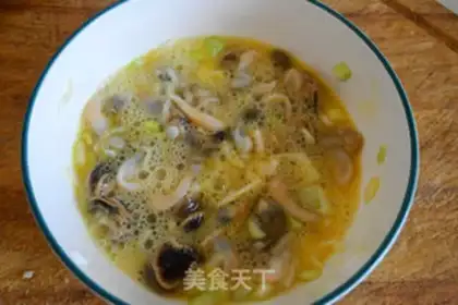 Make Eggs and seafood step 3