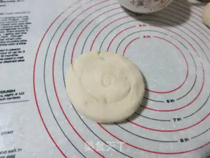 Make Hands on the onions step 15