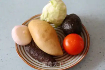 Make The embroidery of sea cucumber salad step 0