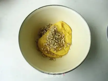 Make Banana chocolate cheese step 2