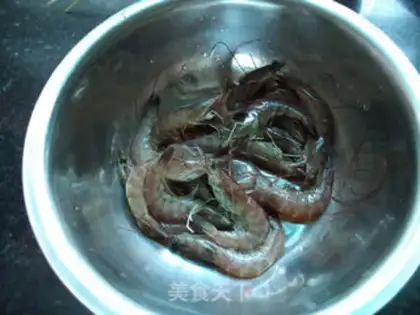 Make Pippi garlic and shrimp step 0