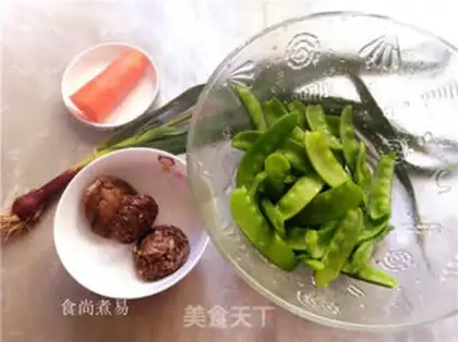 Make Tomsopoporum and Dutch beans step 0