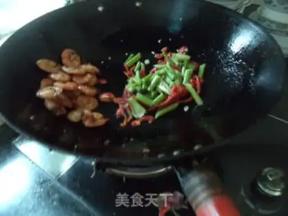 Make Pippi garlic and shrimp step 9
