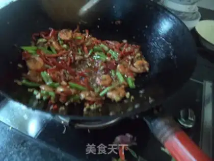 Make Pippi garlic and shrimp step 12
