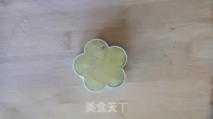 Make Flower potatoes step 6