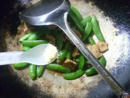 Make Five flowers and sweet beans step 9