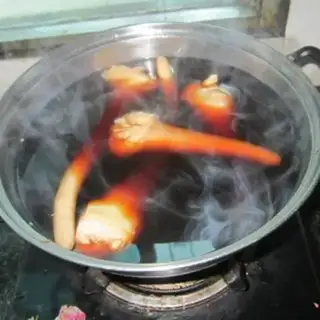 Make The fragrance pigtail step 3