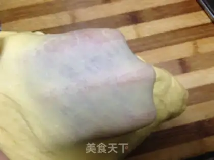 Make Chinese carrot toast step 2