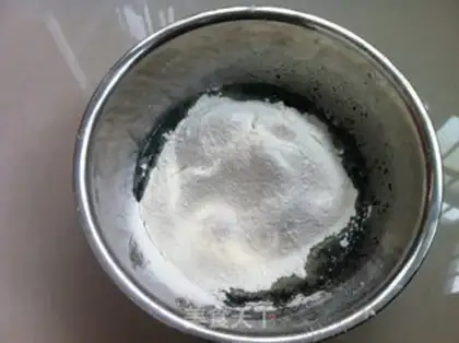 Make Black sesame crackers step 4