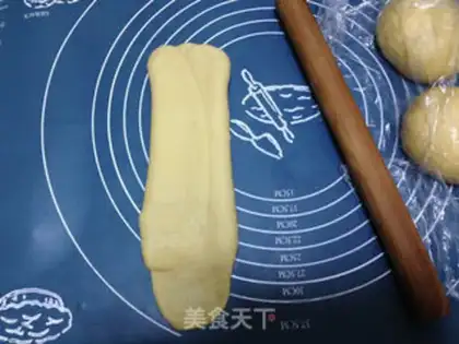 Make Chinese carrot toast step 6