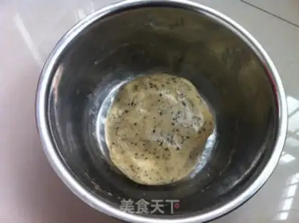 Make Black sesame crackers step 5