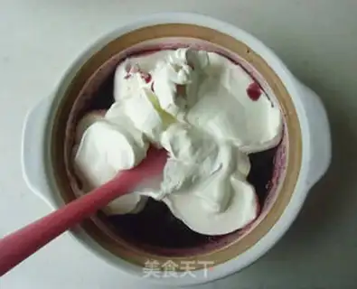 Make Berry chocolate mousse step 11