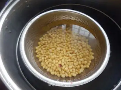 Make Self-made tofu step 1