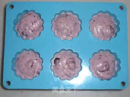 Make Berry chocolate mousse step 15