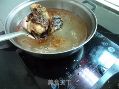 Make Goldcrackers, fan fish soup step 5