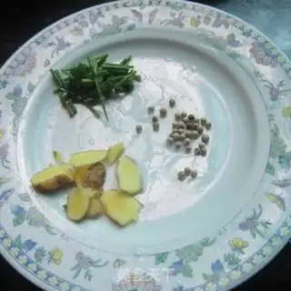 Make Fat fish-heads cooking fans step 2