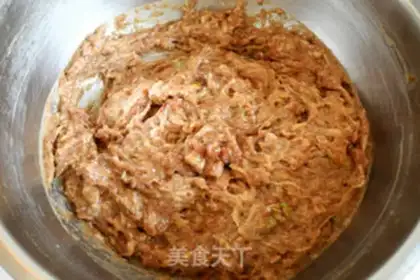 Make Pork sauerkraut step 2