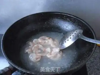 Make Lily shrimp step 4