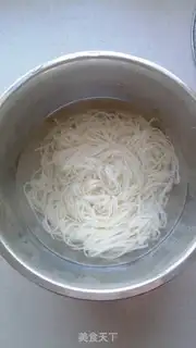 Make Fried noodles step 1