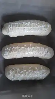 Make Meat pine buns step 5