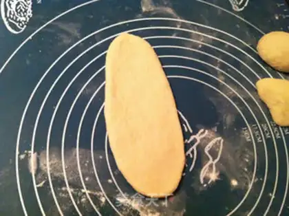 Make Red bean bread step 2