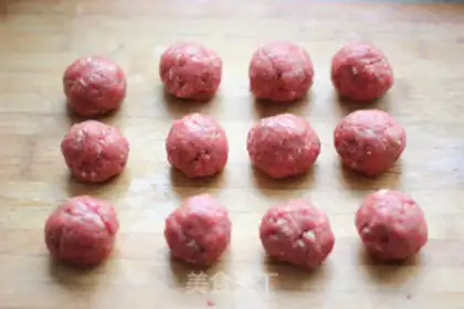 Make The meatballs step 4