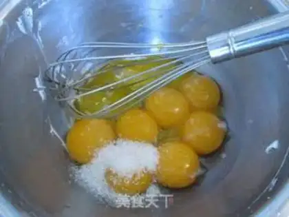 Make A jam sandwich cake step 1