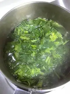 Make Spicy spinach soup step 5