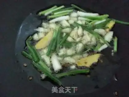 Make Pyramid tofu step 3