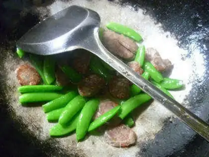 Make Spicy sausage and sweet beans step 4
