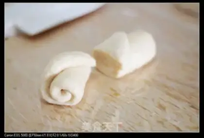 Make Cream buns step 6