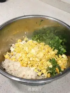 Make Celery Lotus step 2