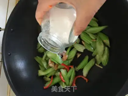 Make Celery lily shrimp step 8