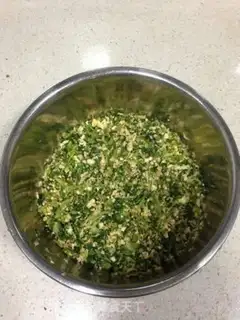 Make Celery Lotus step 4