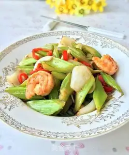Make Celery lily shrimp step 10