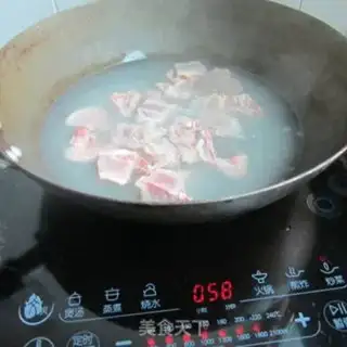 Make Old duck stew mushrooms step 2