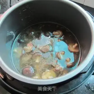 Make Old duck stew mushrooms step 13