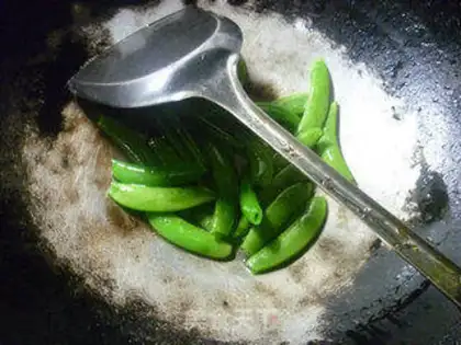 Make Squeeze the fragrance and sweet beans step 2