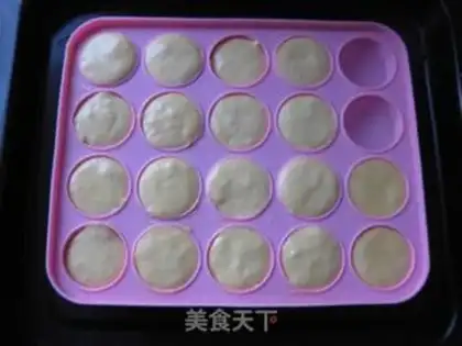 Make Rabbit lollipop cake step 5