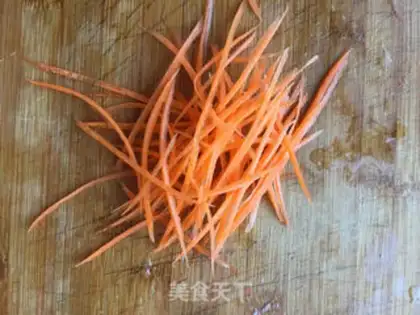 Make Crystal Vegetable Rolls step 0