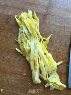 Make Crystal Vegetable Rolls step 3