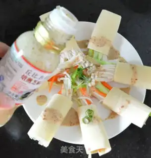 Make A thousand salad rolls of time step 7