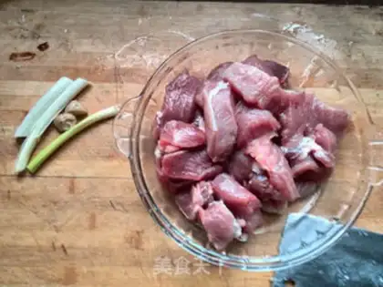 Make Bread machine pork pine step 1