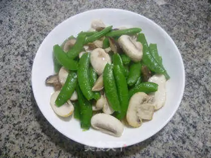 Make Twin mushrooms and sweet beans step 8