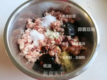 Make Garlic pretzels step 3