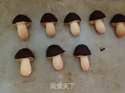 Make Frozen mushroom cookies step 7