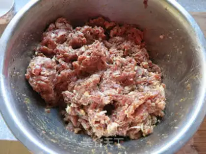 Make Garlic pretzels step 5