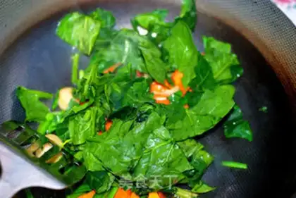 Make Spinach carrots step 7